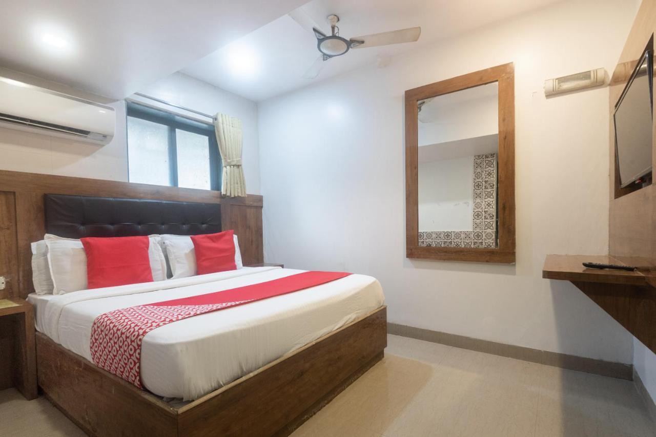 Oyo 49867 Hotel Kalpana Residency Mumbai Exteriör bild