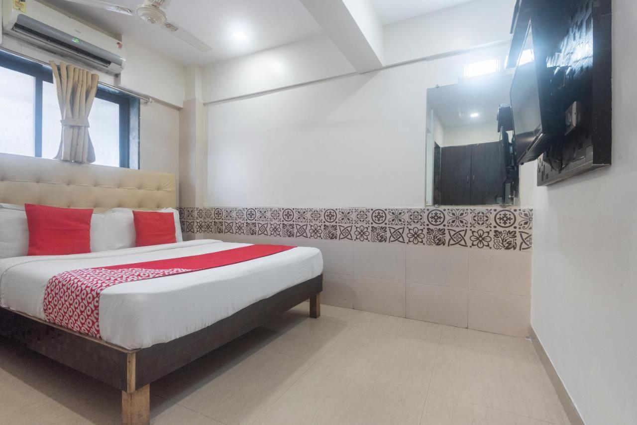 Oyo 49867 Hotel Kalpana Residency Mumbai Exteriör bild