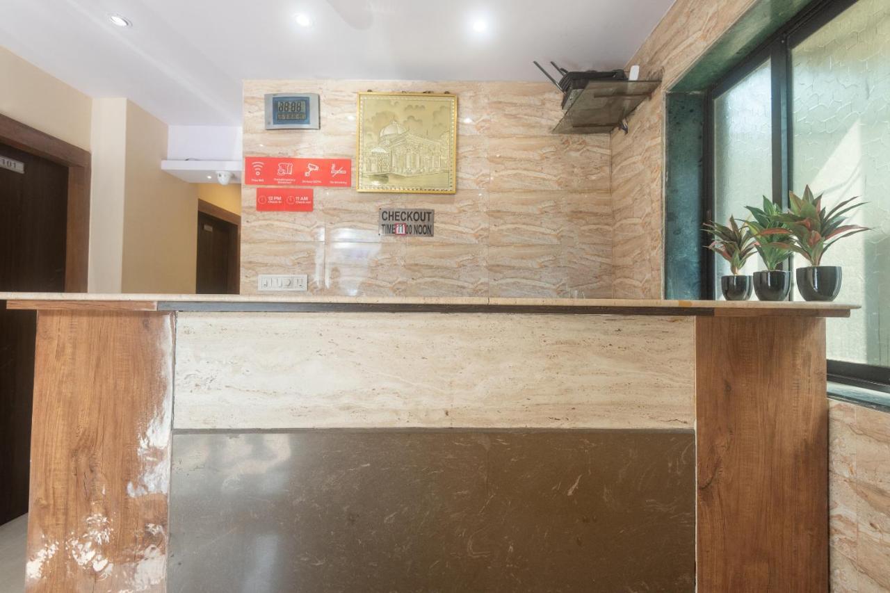Oyo 49867 Hotel Kalpana Residency Mumbai Exteriör bild
